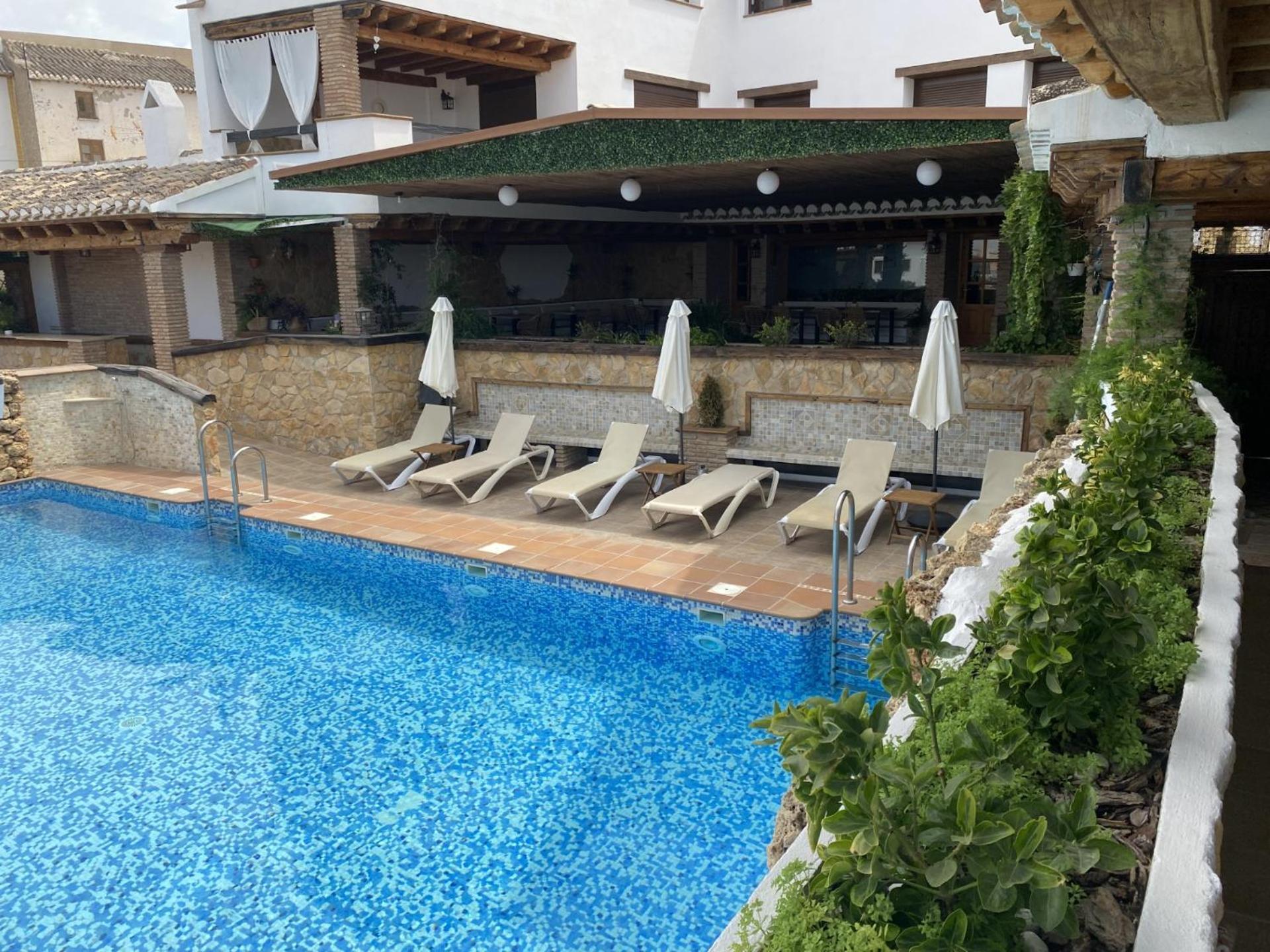 Alhanda Apartahotel Benamaurel ภายนอก รูปภาพ